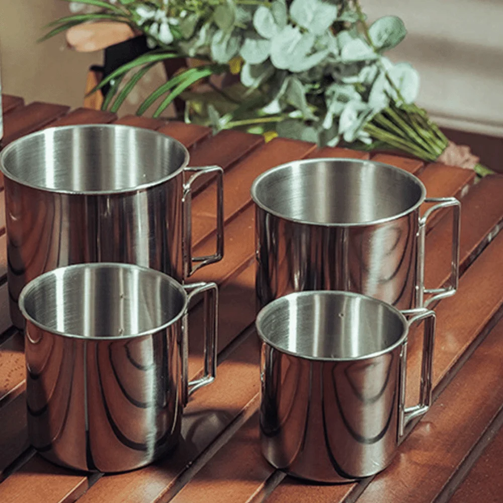 

Набор из 4 прочных походных кружек из нержавеющей стали со складной ручкой, серебристые, для костра и активного отдыха