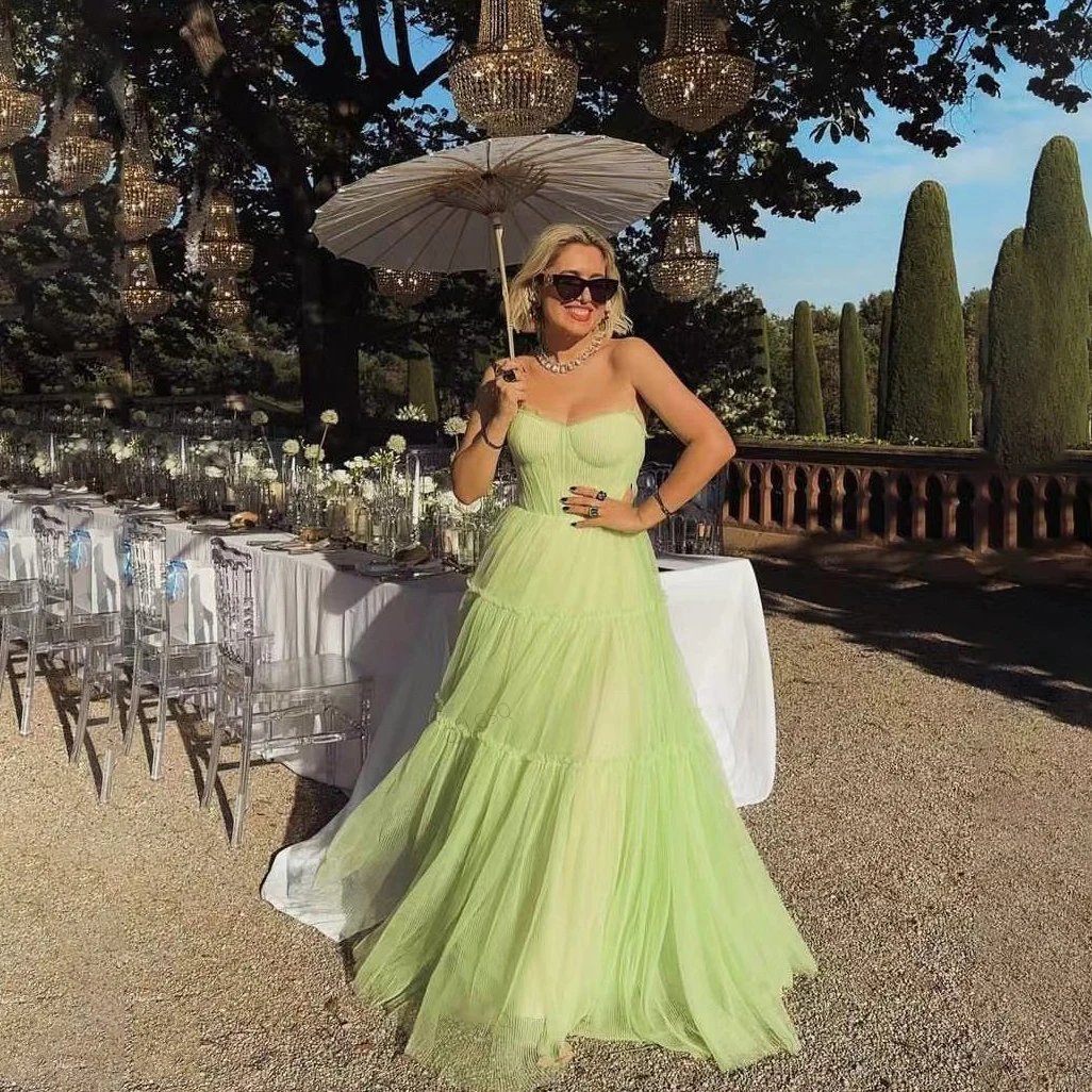 Casual  Green A Line Prom Gowns Ruffled Floor Length Tierred Tulle Women's Dress Simple Evening Gown Strapless With Lining