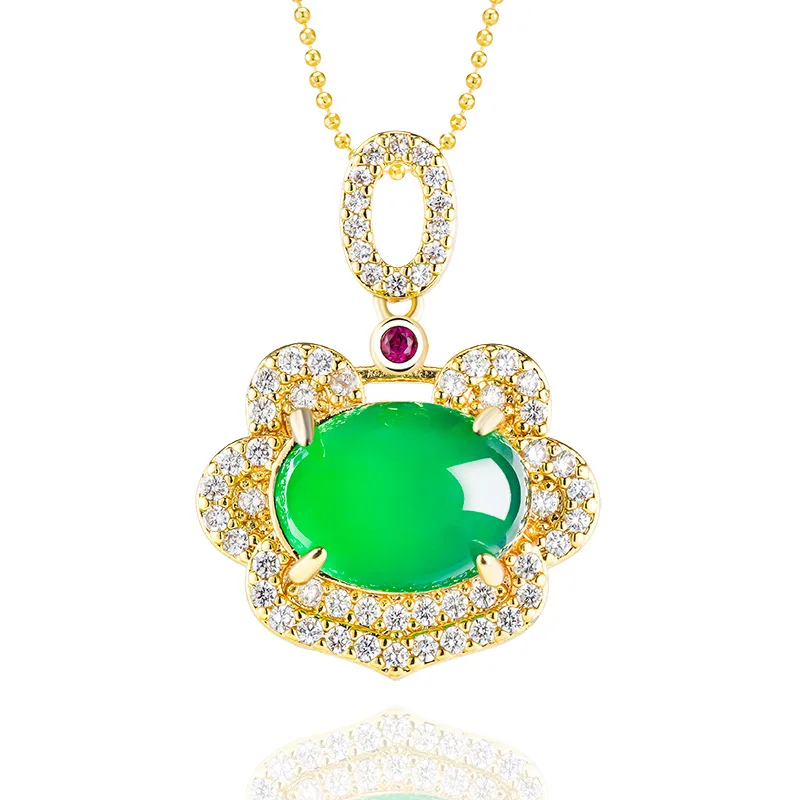 

Authentic natural green agate egg face copper gold-plated inlaid with ice seed jade pendant for women, fashionable necklace
