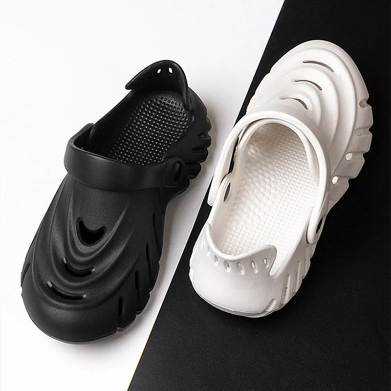 Fashion Charms Clog Slippers Women 2023 Summer New High Quality Sandals for Girls Outdoor Sandals Ladies Sexy Platform Slippers