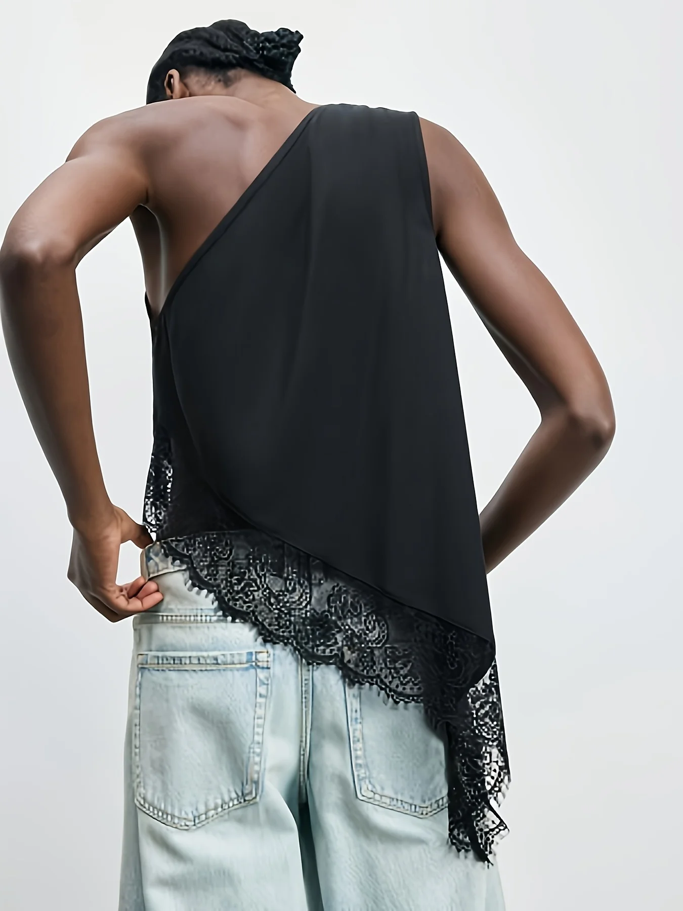 Women's fashionable elegant sexy one-shoulder summer lace spliced vest, casual, commuting, going out