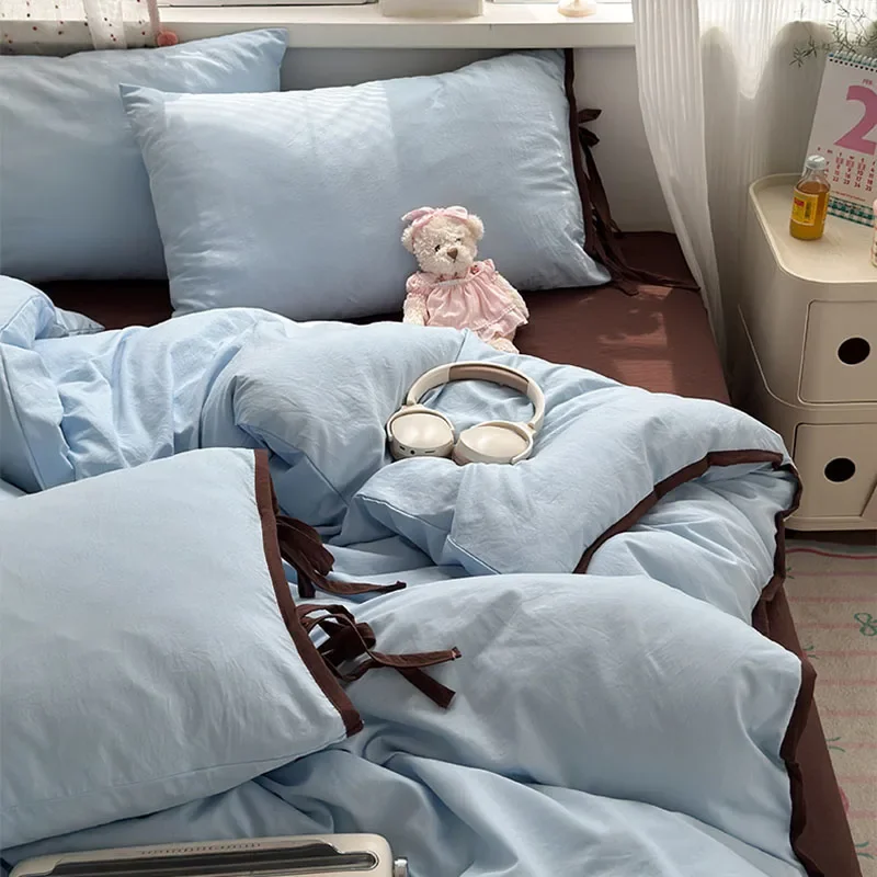 Ins Simple Style Contrast Bedding Sets Double-Color Printing Strap Decoration Bedclothes Single Queen Size Textile Supplies