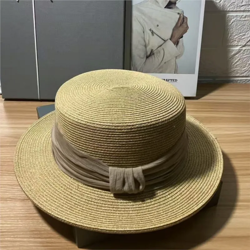 Flat-topped sun-protective hat for women seaside vacation sunshade woven wide-brimmed top paper braid fabric versatile