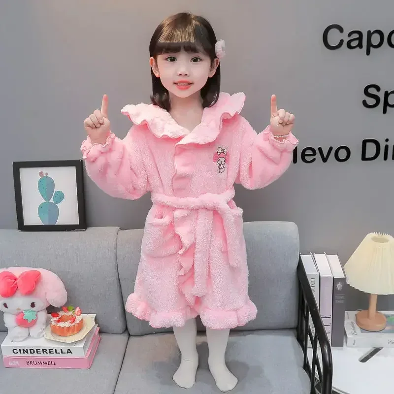 Hello Kitty-Chemise de nuit Kuromi Anime Sanurgente pour enfants, peignoir épais, mignon Kawaii, ma mélodie, vêtements de maison, pyjamas sourire bébé, cadeaux