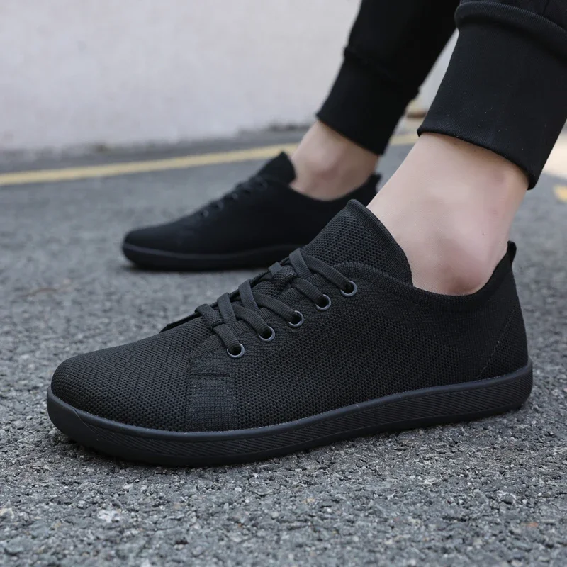 Chaussures minimalistes unisexes larges pour hommes et femmes, idéales pour la course en sentier et la marche en extérieur. Légères et respirantes._voghion.com