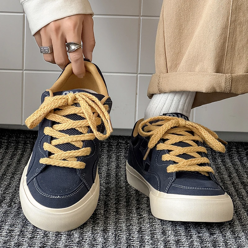 

New style fashionable men's sports comfortable casual shoes, breathable, trendy and fashionable sports casual sneakers