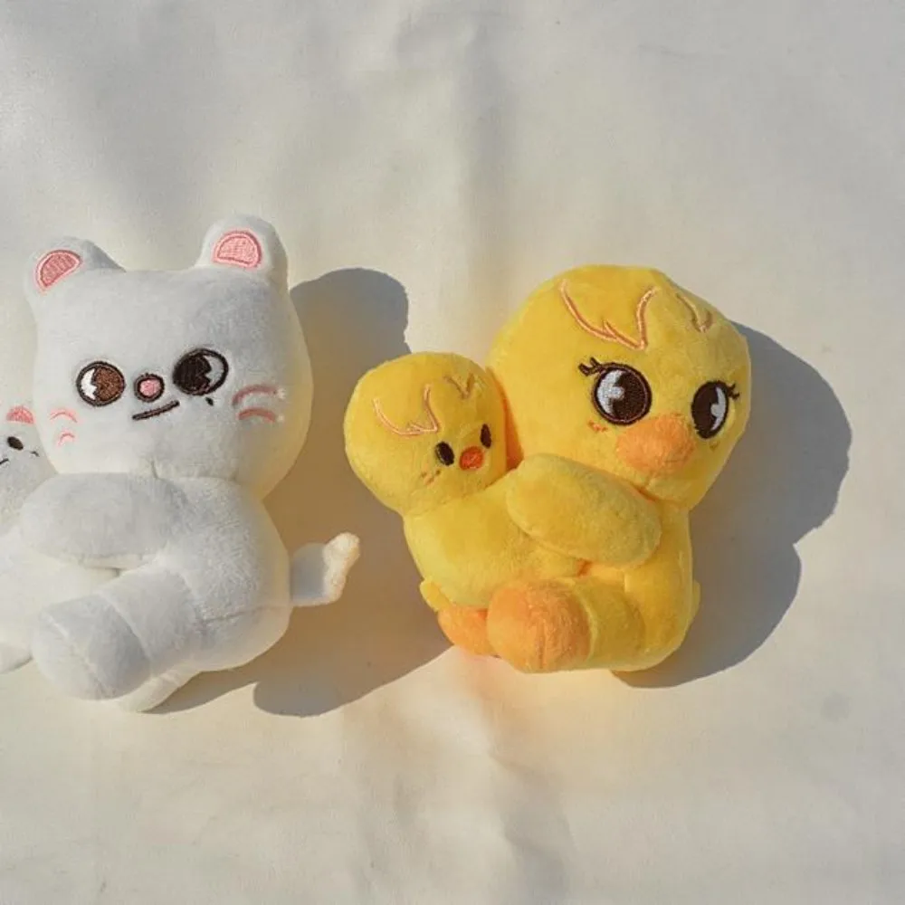 SKZOO peluche poupée magnétique grande poupée câlin petite poupée en peluche FM semaine cape poupée école magique enfant Fans anniversaire cadeau de noël