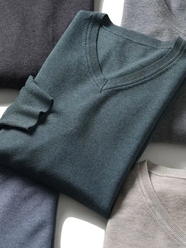 سترة محبوكة ناعمة ومريحة للرجال V-Ne خفيفة الوزن للاستخدام الخارجي من Busin للتنقل بطبقة أساسية irt Faion Urban Sle Winter