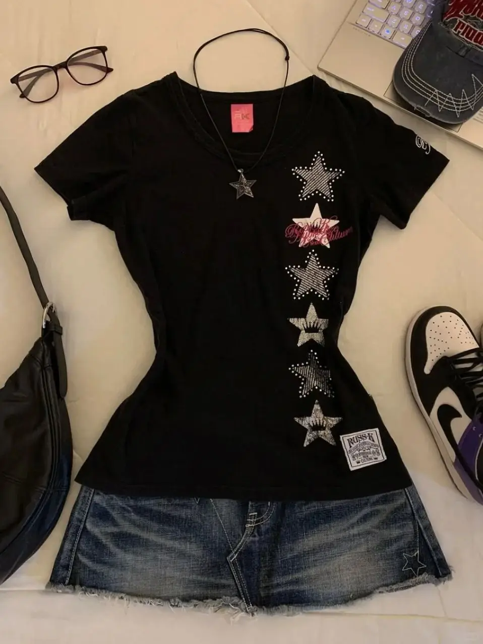 

Goth Y2k T-shirt 2000s Streetwear Star Print Slim Aesthetic Harajuku O-Neck Crop Top Woman Clothing Vintage Punk Tees Summer Emo
