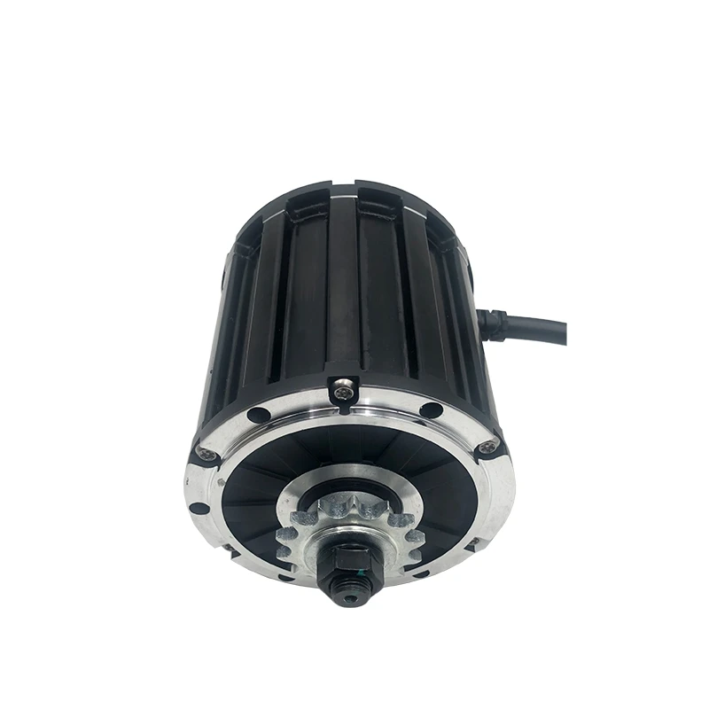 QS120 2000W 70H 4600RPM Motor penggerak sedang, dengan sabuk atau sproket 428