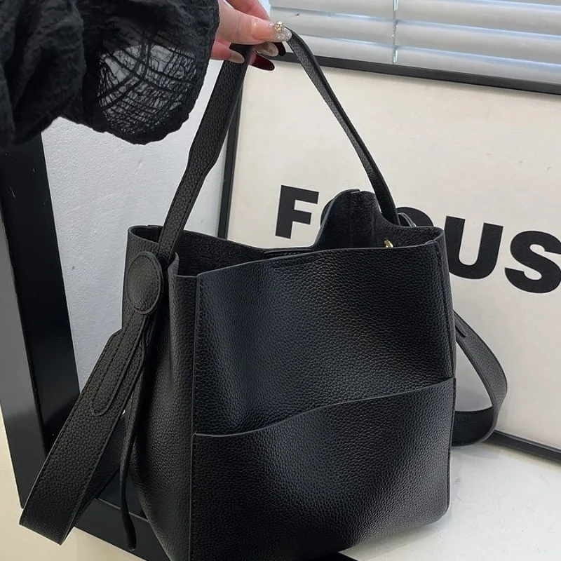 

Трансграничная простая универсальная сумка большой вместимости для поездок на работу, новая модная сумка-тоут, повседневная сумка-ведро на одно плечо и подмышка