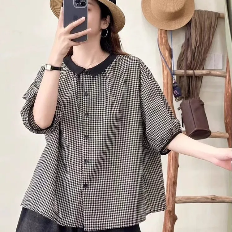 

Japanese Style Cotton Linen Plaid Short Sleeve Shirt Women Summer Comfortable Artistic Style Doll Collar Anti-Aging Loose Shirt