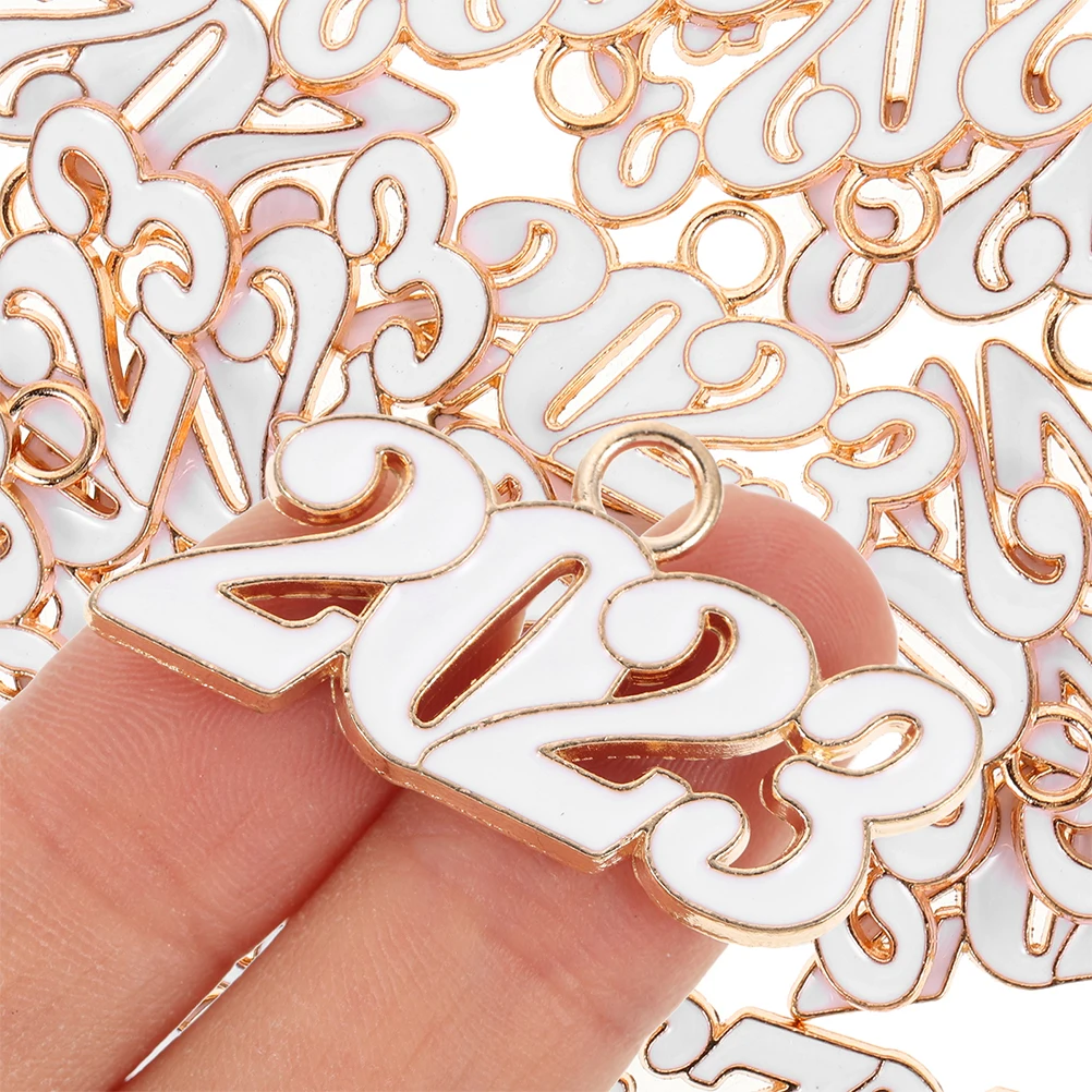 

10Pcs 2023 Number Pendants Rounded Edge Alloy Charms for Jewelry Making DIY Gifts Keychain Bracelet Accessories Bright Colored