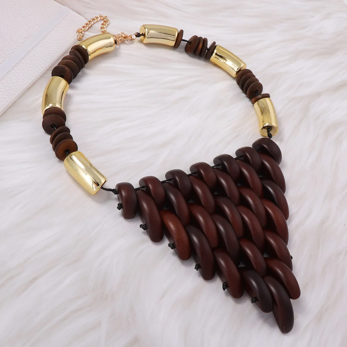 Personalized retro fashion hand-woven CCB bamboo joint splicing triangular bib wooden necklace exaggerated trend