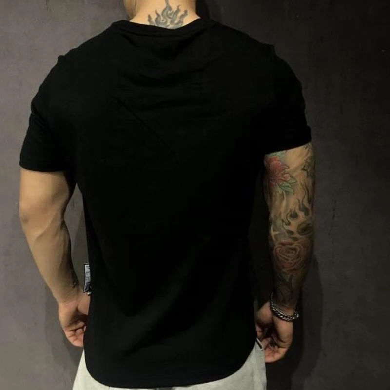 High Quality Hot Sale European Luxury  T Shirt Men New Fashion Cool 3 Designer Rhinestone T-shirts Casual Streetwear Tops