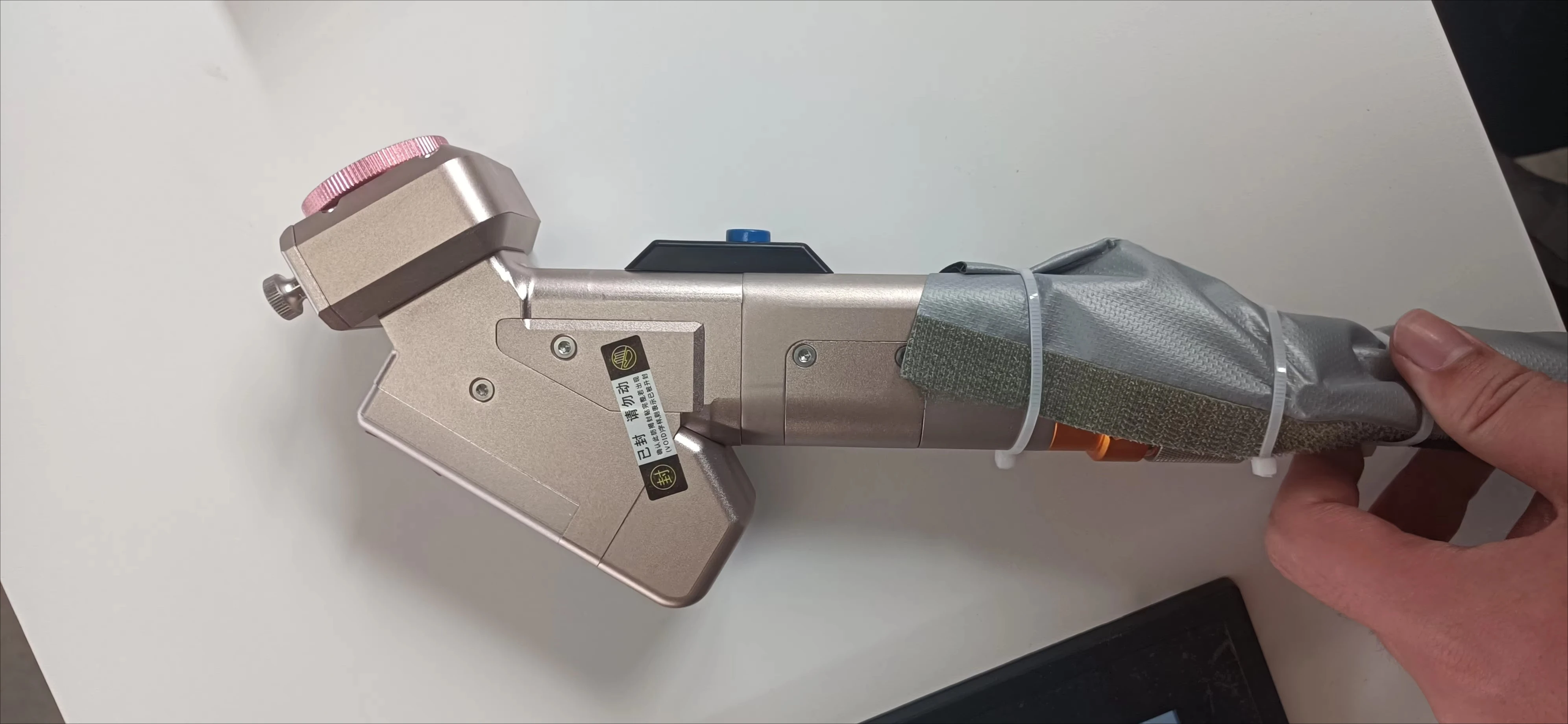 Mesin Pembersih Mini Portabel 3kw 3000w Kabel Serat 20m Penghilang Cat Debu Minyak Karat Peralatan Industri