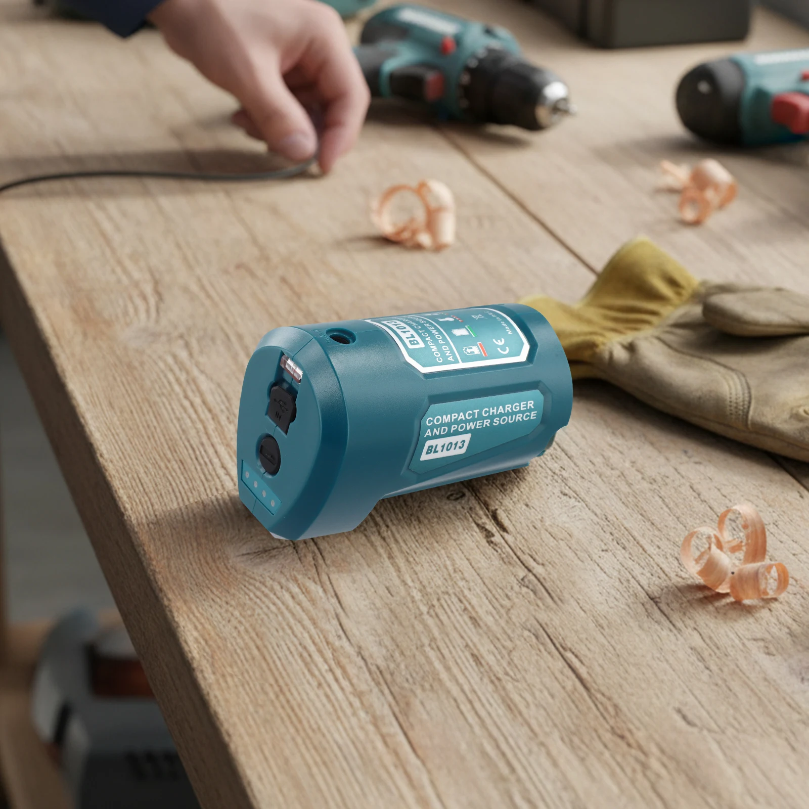 

Зарядное устройство с подогревом, зарядное устройство типа C на рабочем месте, 5 В, 2,1 А, USB-порт, компактная конструкция, совместимая с различными батареями