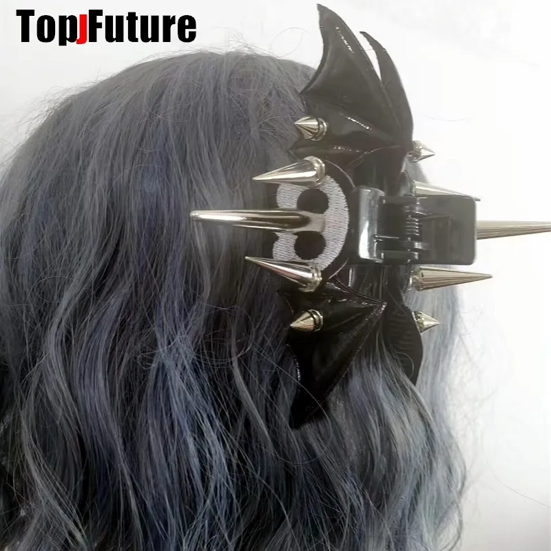 Streetwear Gothic Spike Hair Grab Punk Hip Hop Handmade Leather Bat Devil Clip Women claw Party Hair Accessories