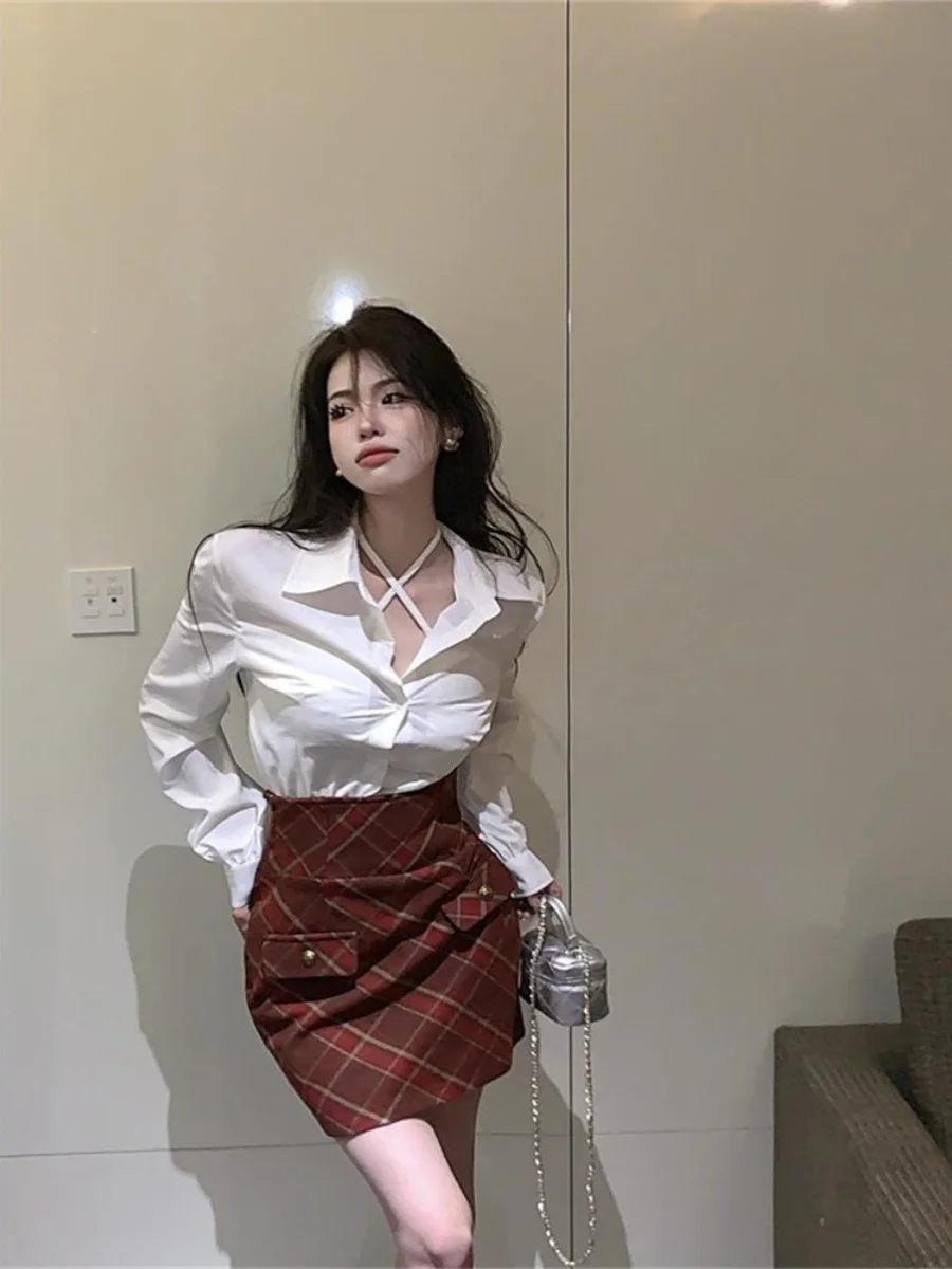 

Fashionable Neck Long Sleeve Shirt And Plaid Skirt Set Women's Autumn Wear College Style Age-Defying Two-Piece Suit