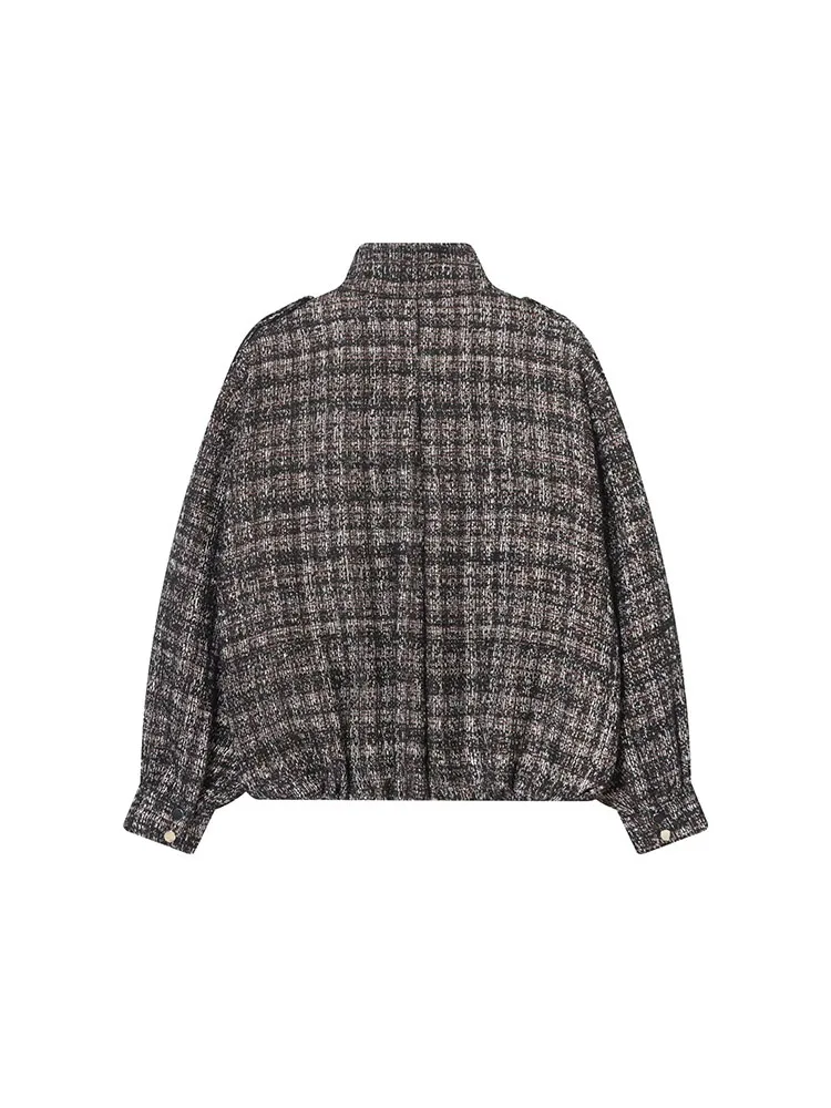 HH 2026 المرأة طويلة الأكمام منقوشة موضوع معدني Bomber سترة سستة زر الديكور الشارع نمط معطف فضفاض غير رسمي