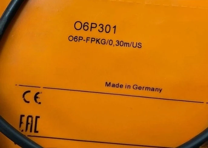 

Brand New Original 06P301 photoelectric switch Fast Delivery