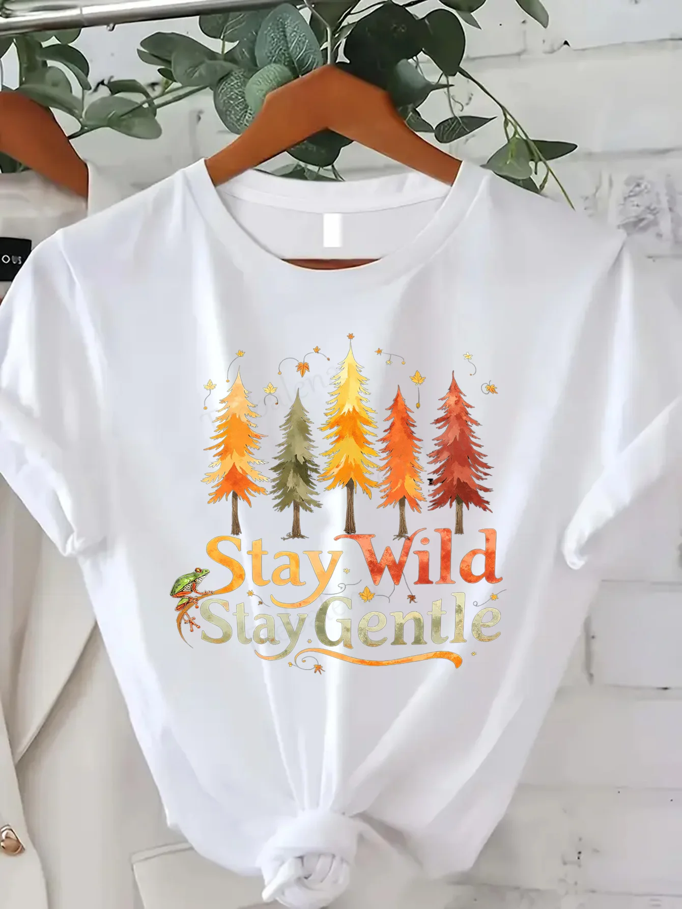 

Удобная женская футболка с принтом, футболка Fall Forest, футболка с рисунком «Stay Wild Stay Gentle», вдохновленная природой