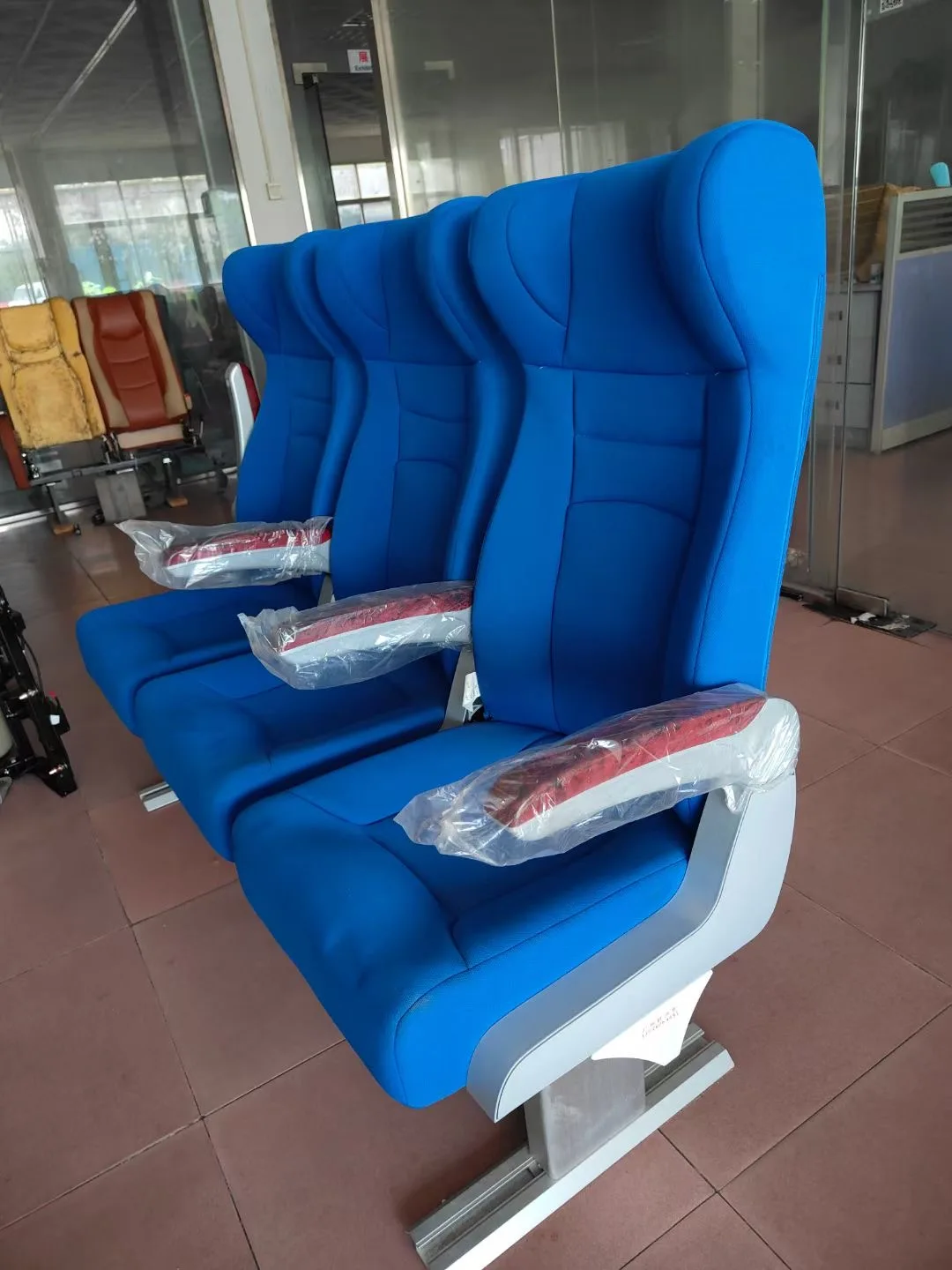 マリンラグジュアリー調整可能快適アームレスト付きマリンフェリー乗客席旅客船シート