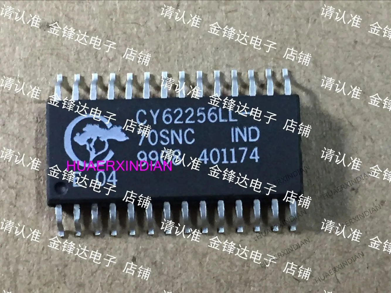 

10PCS New CY62256LL-70SNC / LL-70SNI / NLL-70SNXC / -70SNI