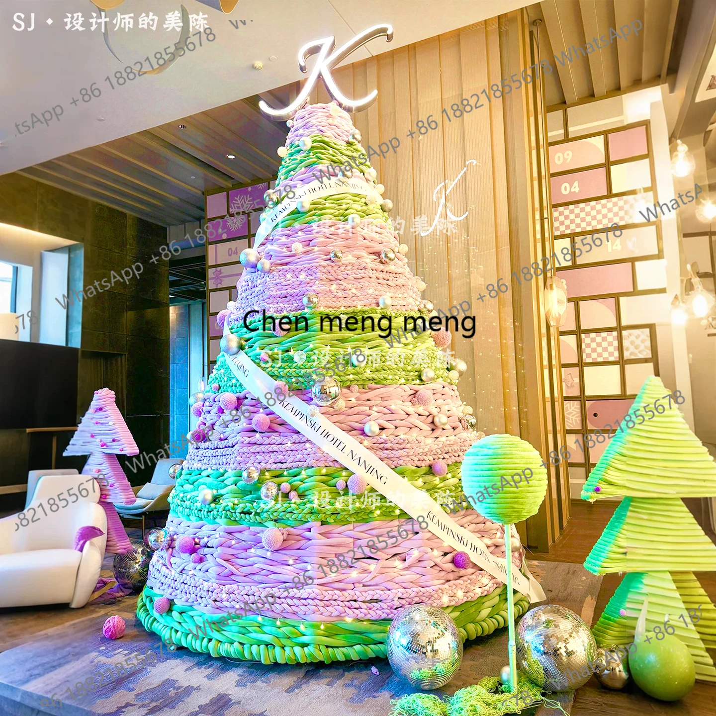 

Высококачественный торговый центр с рождественской елкой из фиолетовой шерсти, новые креативные украшения для декора сцен входа в отеле