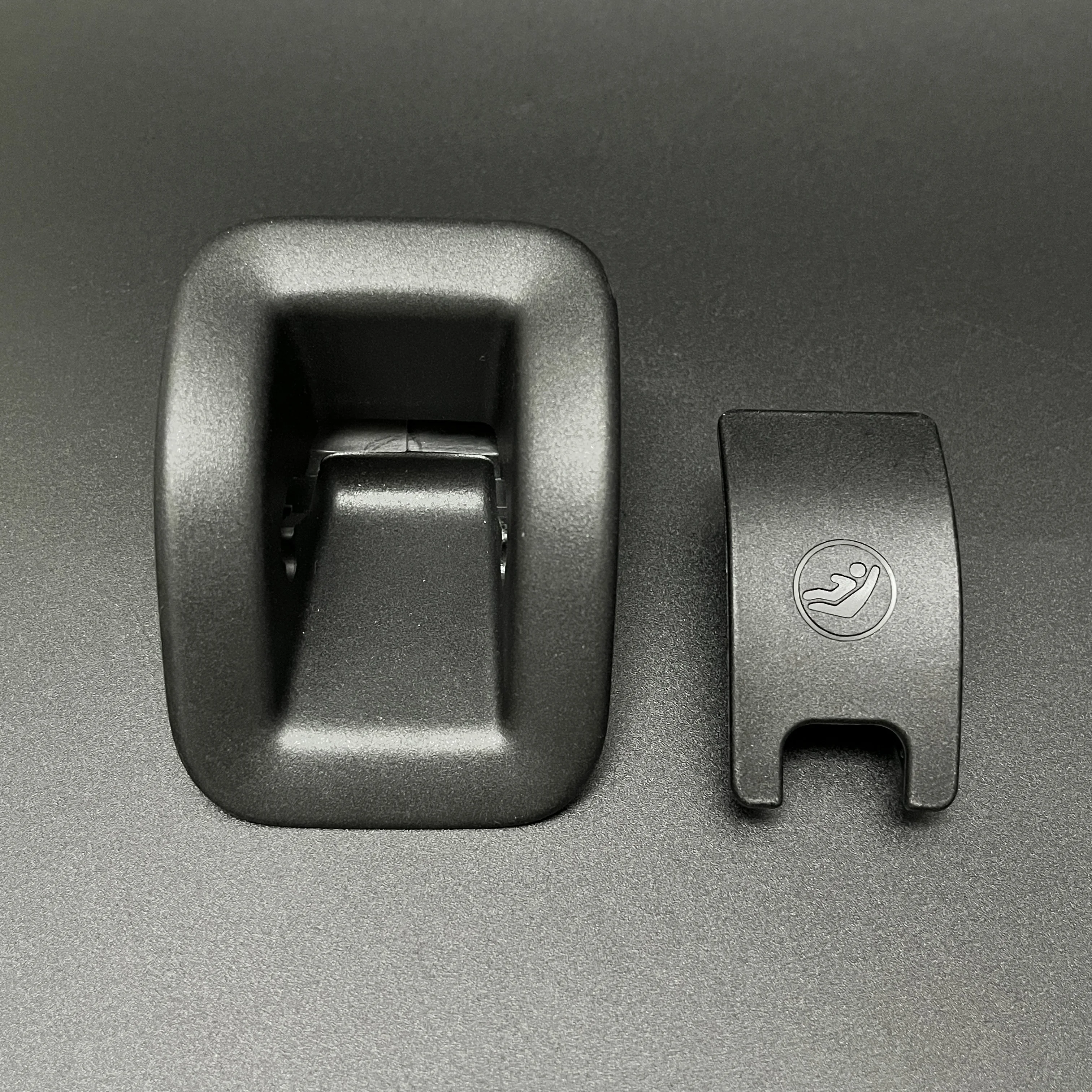 8T0887233 Kindersitz-Abdeckung und -Basis für die Rückbank mit ISOFIX für Audi A4 B8 8T0 887 233 – Detail 1