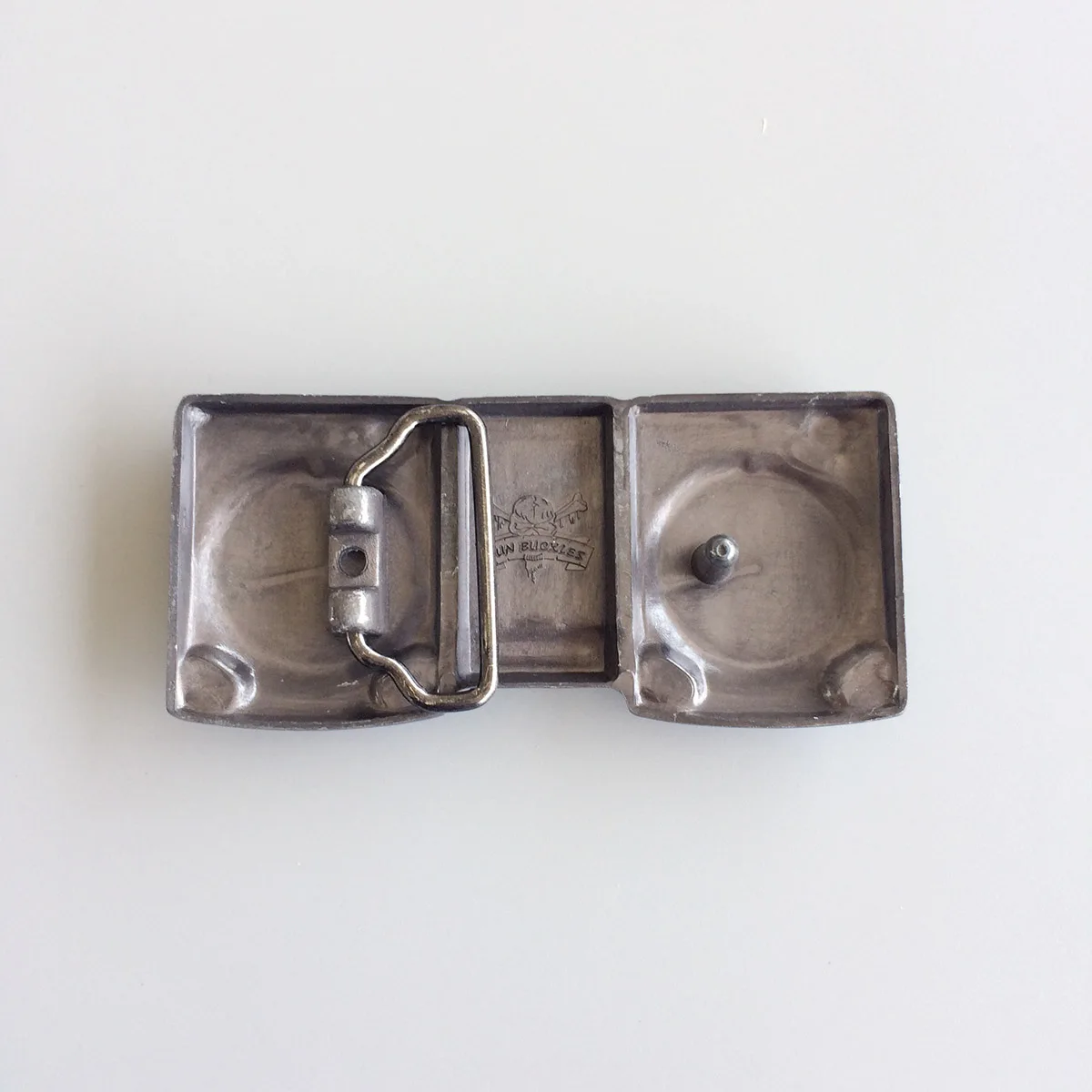 New Vintage Style CD Turntables Music Belt Buckle also Stock in US BUCKLE-MU014 Free Shipping