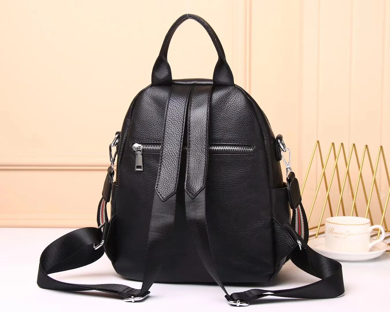 2024 New Fashion Alligator Genuine Leather Women Backpacks Luxury Brand Female Real Natural Leather Girl Student Casual Backpack