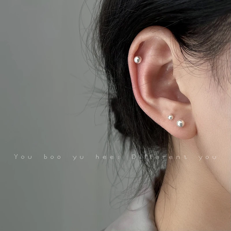 S925 Silver Stud Earrings - Small and Delicate, Perfect for Sleeping, Anti-Inflammatory, Elegant Earring for Women.