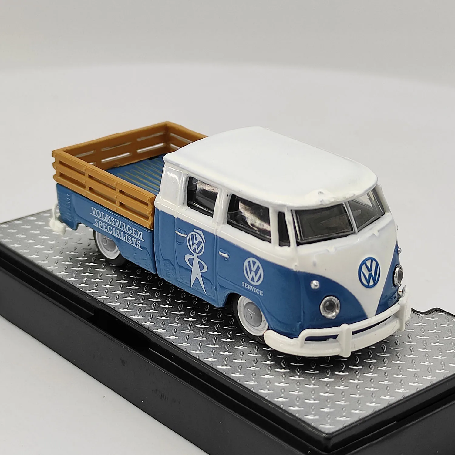 ダイキャスト M2 1/64 スケール 1961 VW トラック合金車モデルグッズおもちゃギフトお土産ディスプレイ飾り
