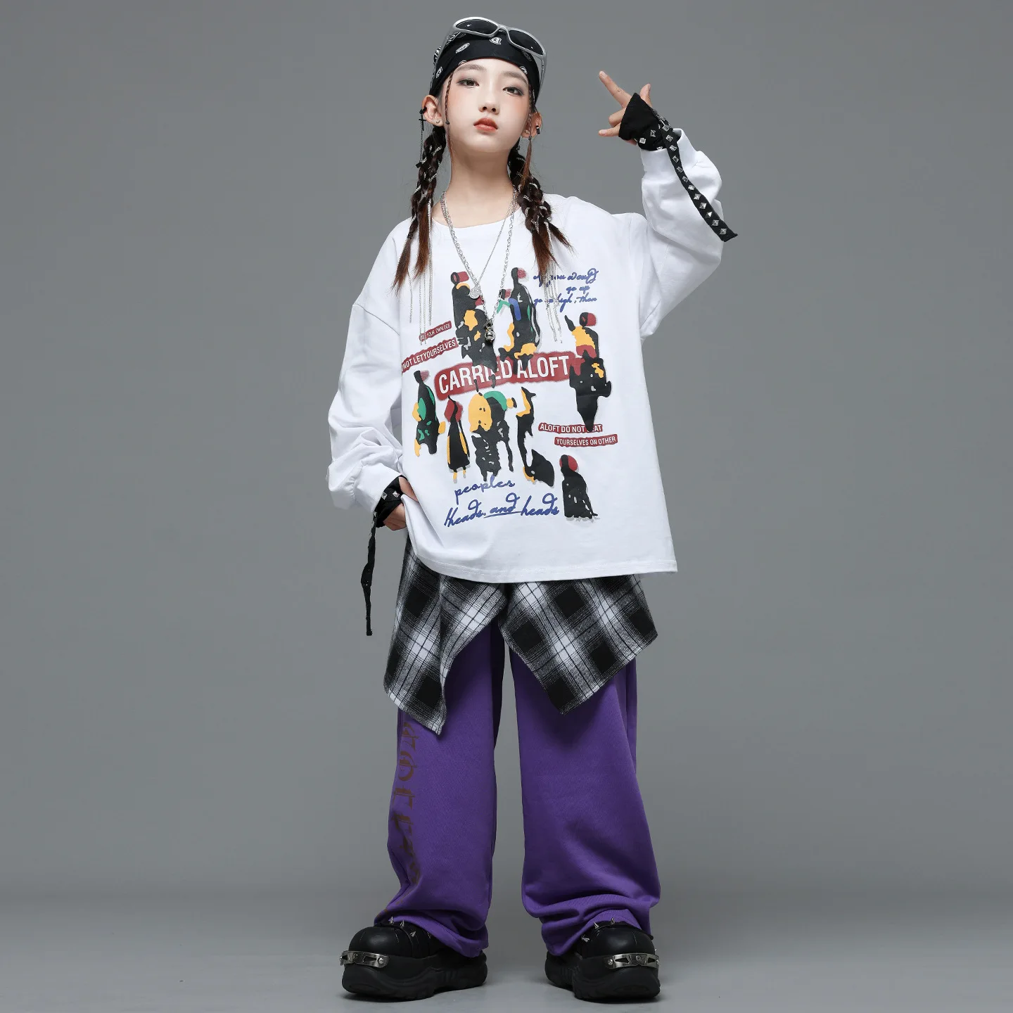 キッズK-POPヒップホップ服、白プリントスウェットシャツトップ、紫カジュアルスウェットパンツ、女の子男の子ストリートダンスウェアコスチューム服