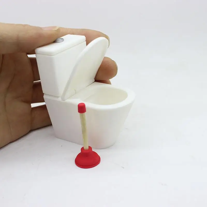 Miniature Dollhouse Bathroom Toilet Retro Style White Toilet Seat Design Durable Pretend Play Toy Doll House Supplies