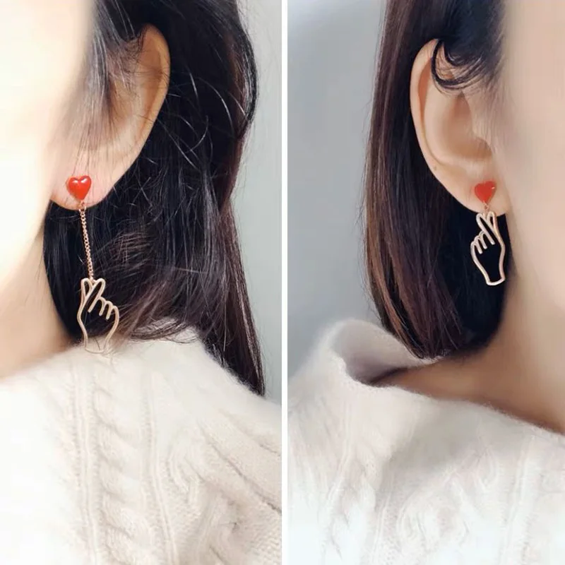 Trendy Korean Finger Heart Earring for Women Love Hand Gesture Asymmetry Stud Earrings Valentine\'s Day Collar Pendientes Bijoux