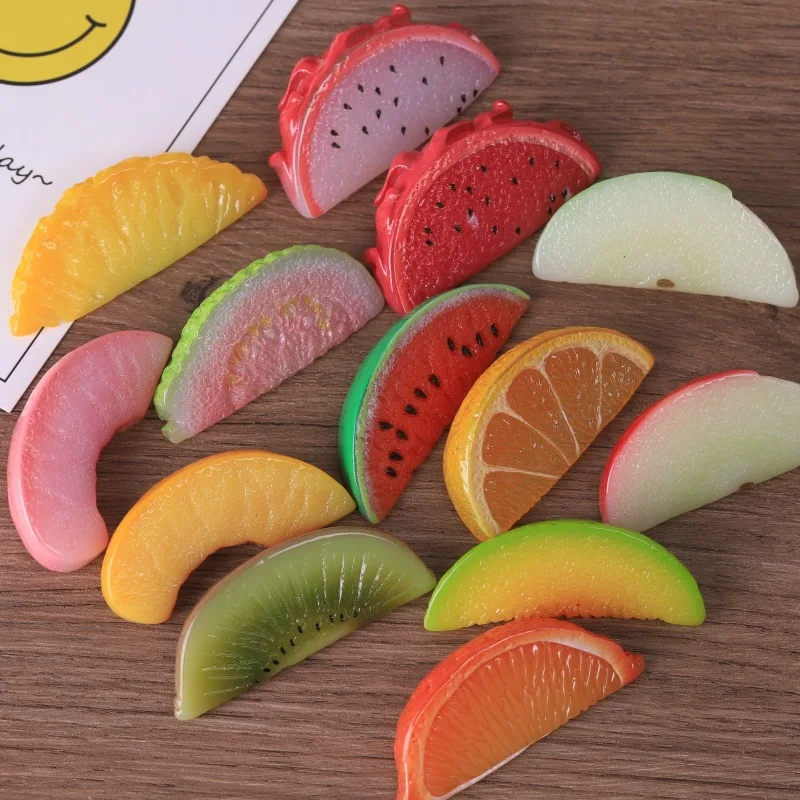 2pcs Mini Sliced Fruit Watermelon Orange Peach Resin DIY Miniature Food Model Fridge Sticker Doll Accessories Desktop Decor