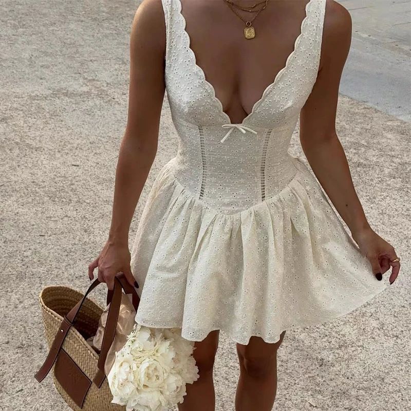 Robe jaune ajourée brodée sans manches pour femmes, avec nœud, col en V, taille basse, ligne a, Robe de fête de vacances, été 2025