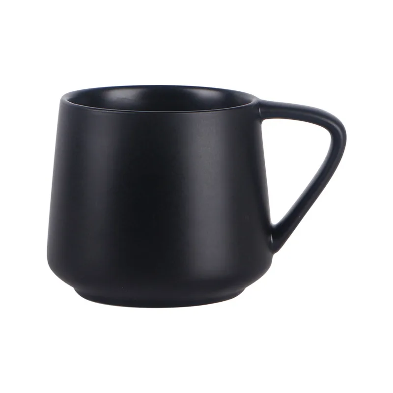 European Style Matte Black and White Ceramic Cup, Contracted Mark Cup of Milk, A Cup of Coffee, Cover Teaspoons