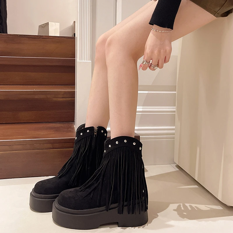 Botas De Mujer buty bojowe dla kobiet masywne buty na wysokim obcasie kowbojskie buty Fringe Retro Goth buty damskie Plus