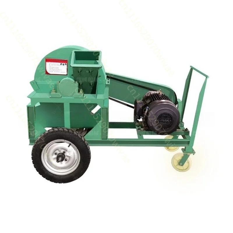 Multifunctional comminution of small-scale wood for household wood-branch forest crushed wood