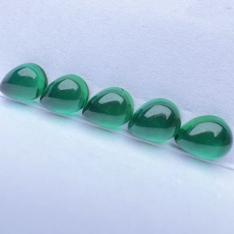 سطح أملس على شكل كمثرى زمم زمميا من أعلى المختبر مع شقوق مدخلات داخل شهادة AGL قابلة للتحديد #2