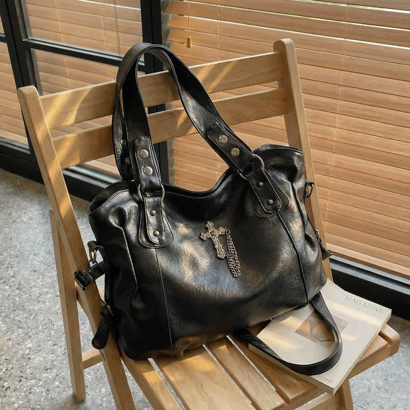 Retro Luxury Women Shoulder Bag PU Cross Stud Large Capacity Handbag Adjustable Strap Multi Function Crossbody Bag for Commuting