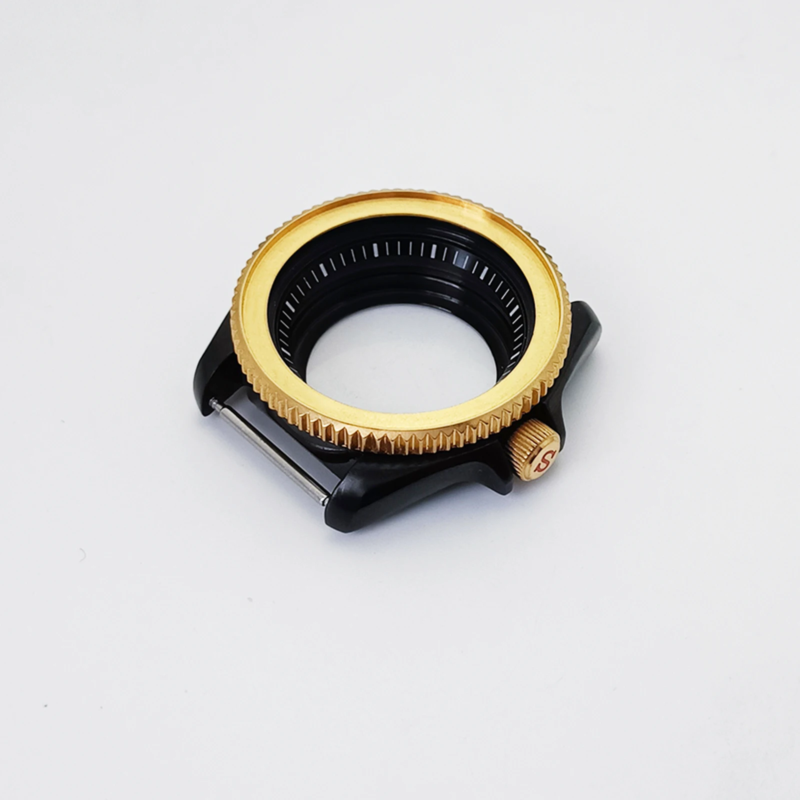 Custodia nera SKX007 Custodia NH35 Corona 3.0 Lunetta in oro Inserto in alluminio Vetro zaffiro Cassa per orologio in acciaio inossidabile nero