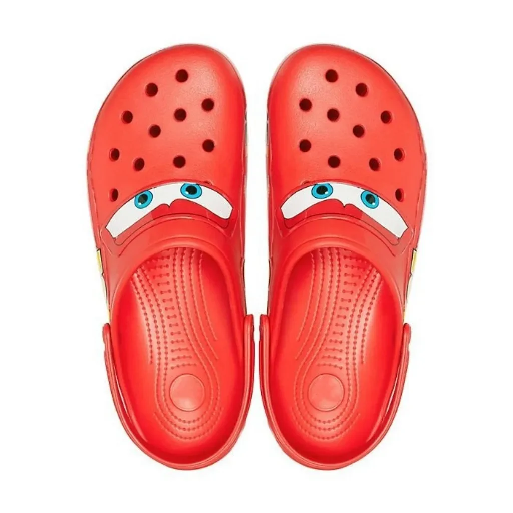 Disney Cartoon Anime Aoger Lightning Mcqueen Crocs Outdoor Slippers Car Waterproof Anti Slip BeachShoes Casual Garden Slippers