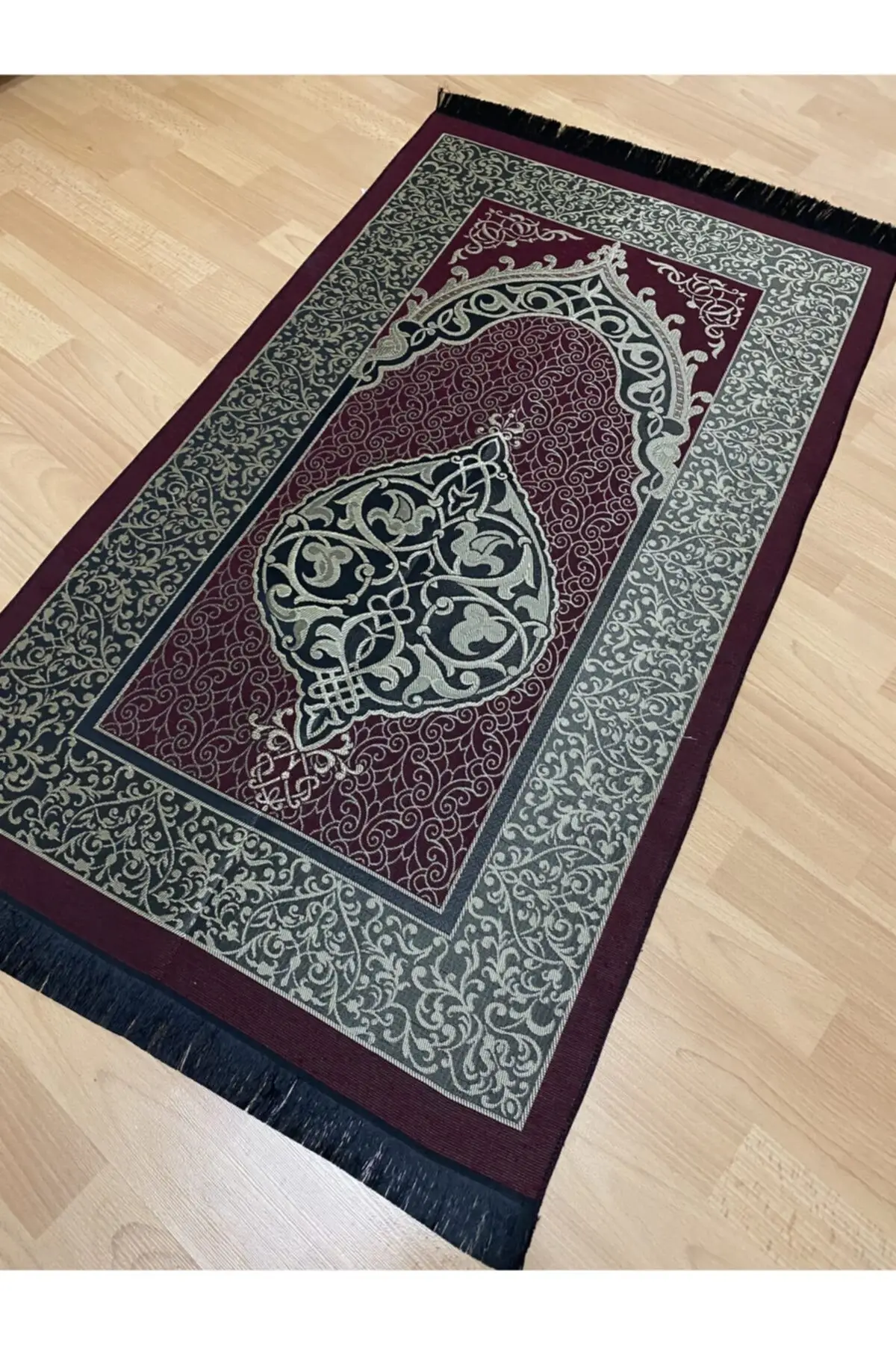 

DOLBOVI patterned fringed gift boho black burgundy prayer Rug