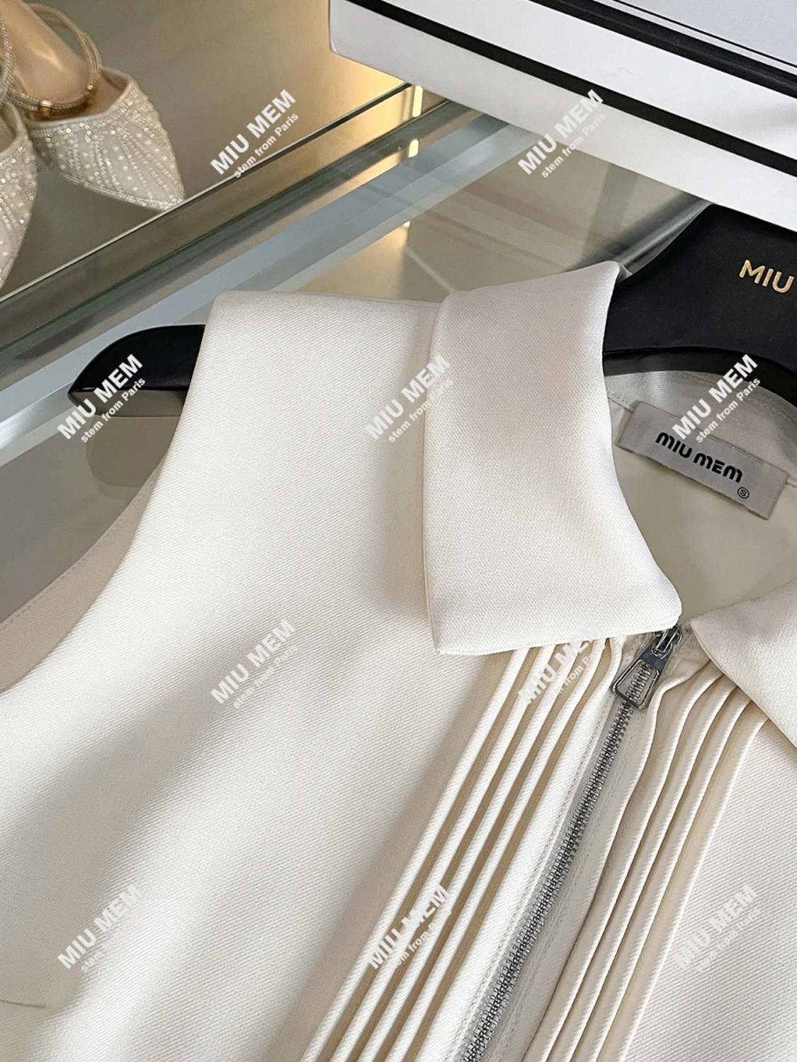 High-End Sommer College Sle Brief Stickerei Weste Top f Rock Set frauen Faionable Zwei-Stück Anzug Polyester faser Zi...