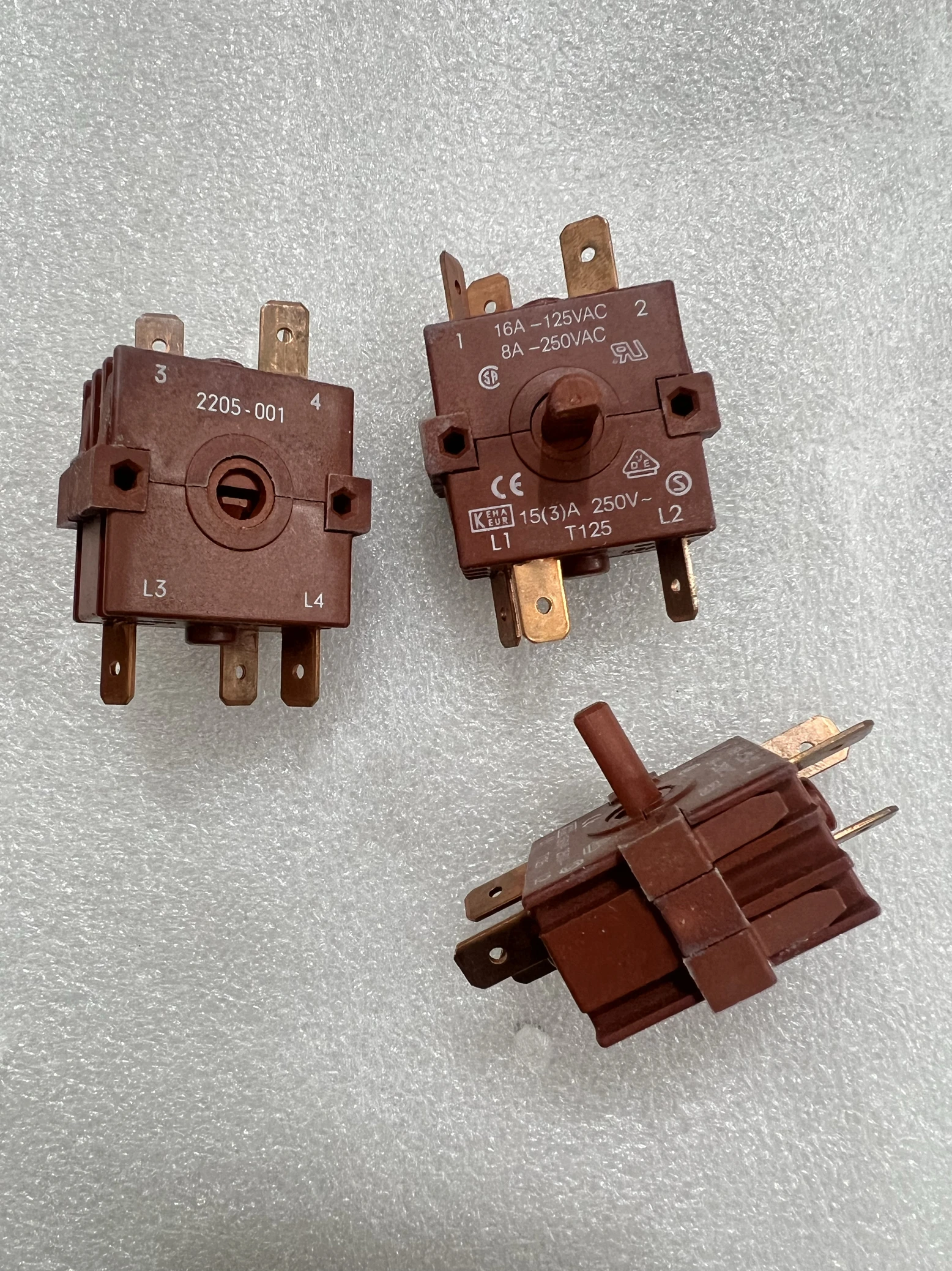 5 قطعة/المملكة المتحدة حدد مفتاح تروس 6 أقدام 4 التروس يمكن تدويرها 3 مرات 15A250V العلامة التجارية الجديدة