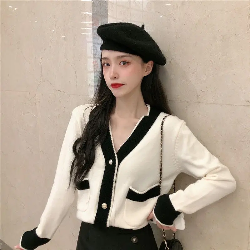 Vintage Women Cardigan Korean Autumn Pearl Button Knitted Sweaters Korean Elegant Office Lady Patchwork Casual Knitwear Top